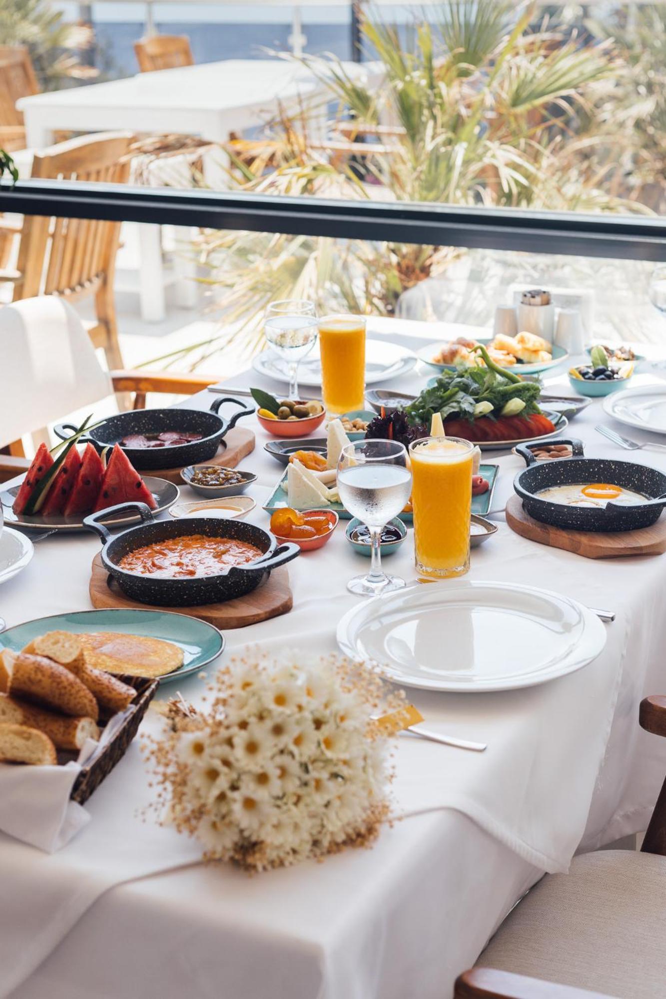 La Kumsal Hotel Kas Bagian luar foto